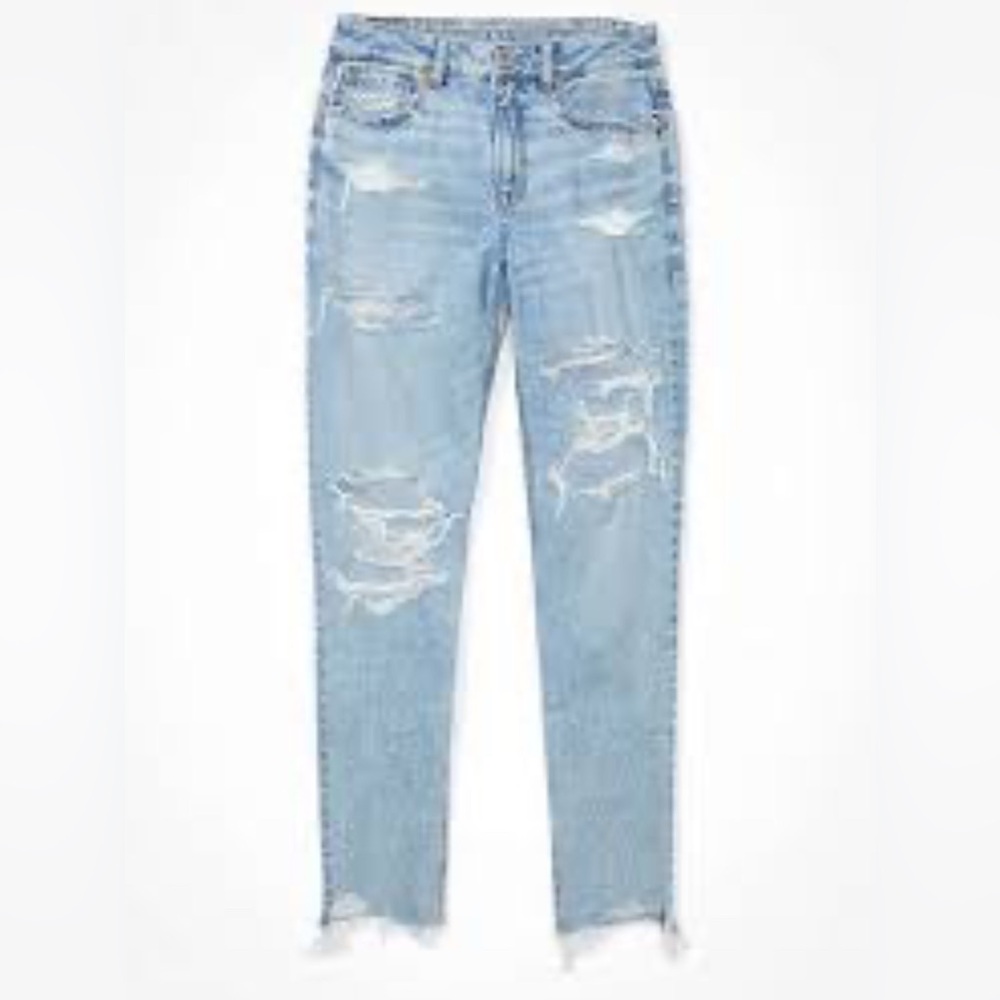 American Eagle Distressed Light-Washed Jeans